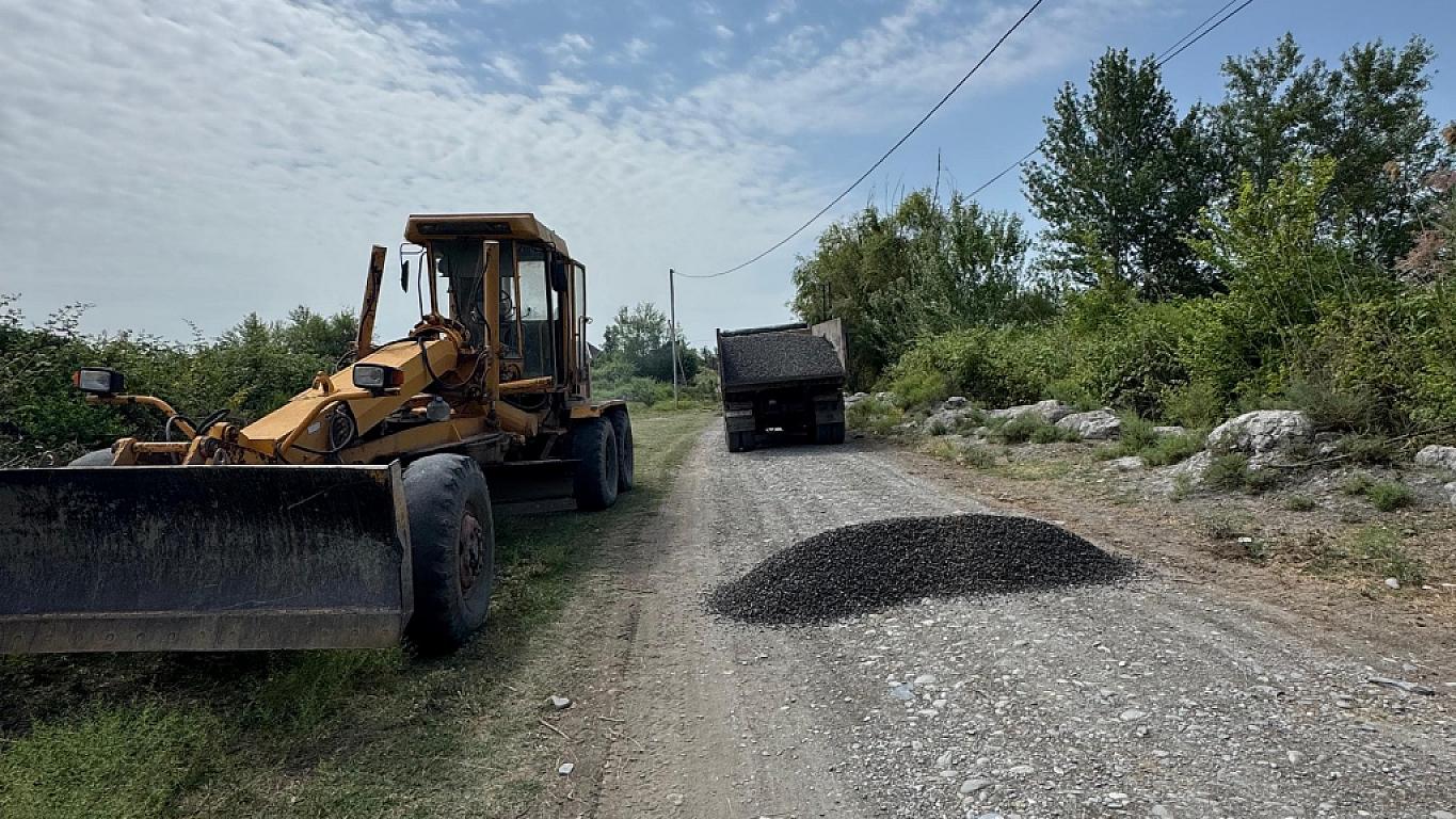 Cücük kəndində abadlıq işləri aparılıb.